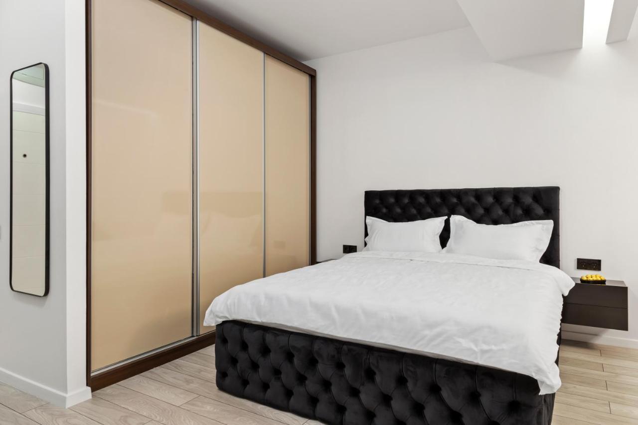 Central Deluxe By Rh Living Bucureşti Ngoại thất bức ảnh