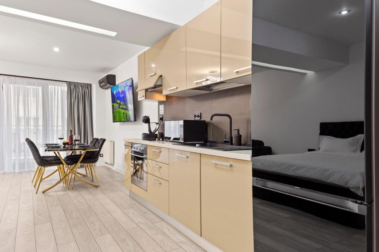Central Deluxe By Rh Living Bucureşti Ngoại thất bức ảnh