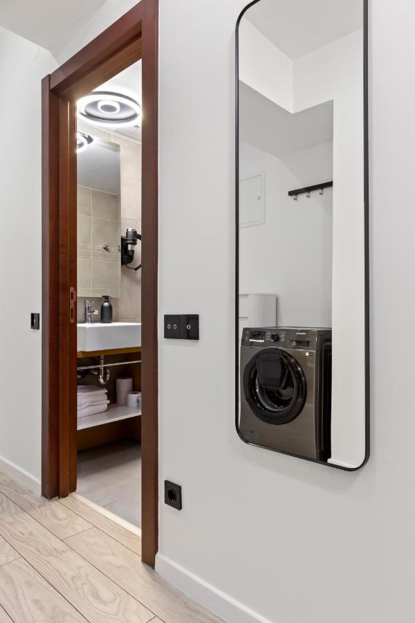 Central Deluxe By Rh Living Bucureşti Ngoại thất bức ảnh