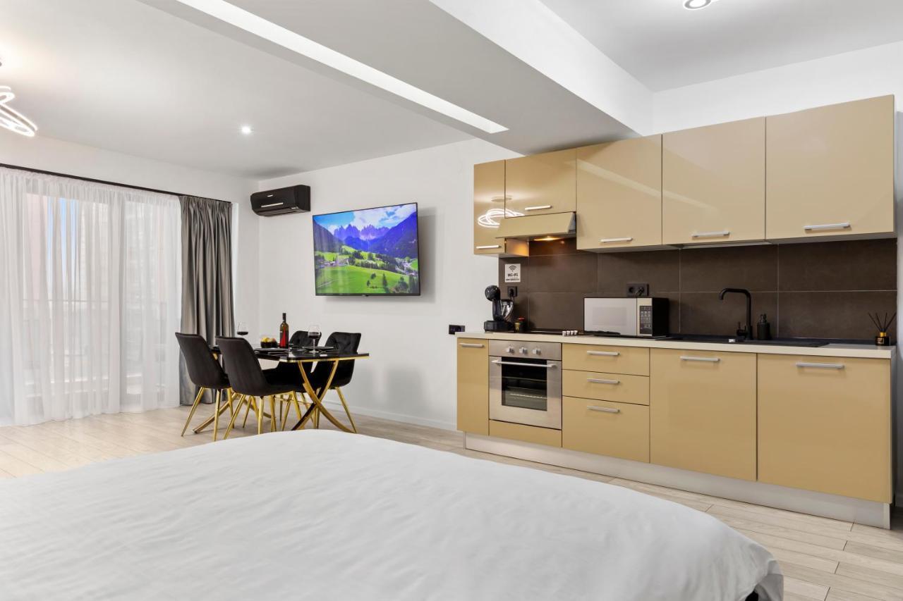 Central Deluxe By Rh Living Bucureşti Ngoại thất bức ảnh