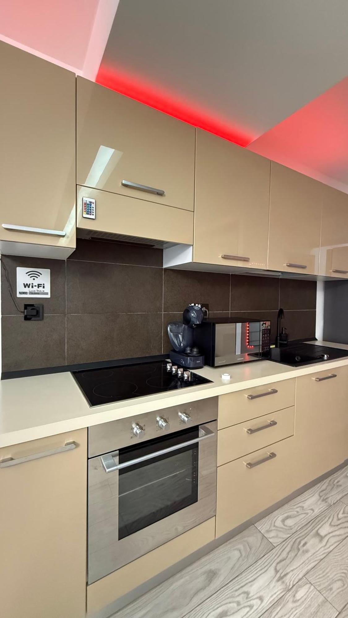 Central Deluxe By Rh Living Bucureşti Ngoại thất bức ảnh