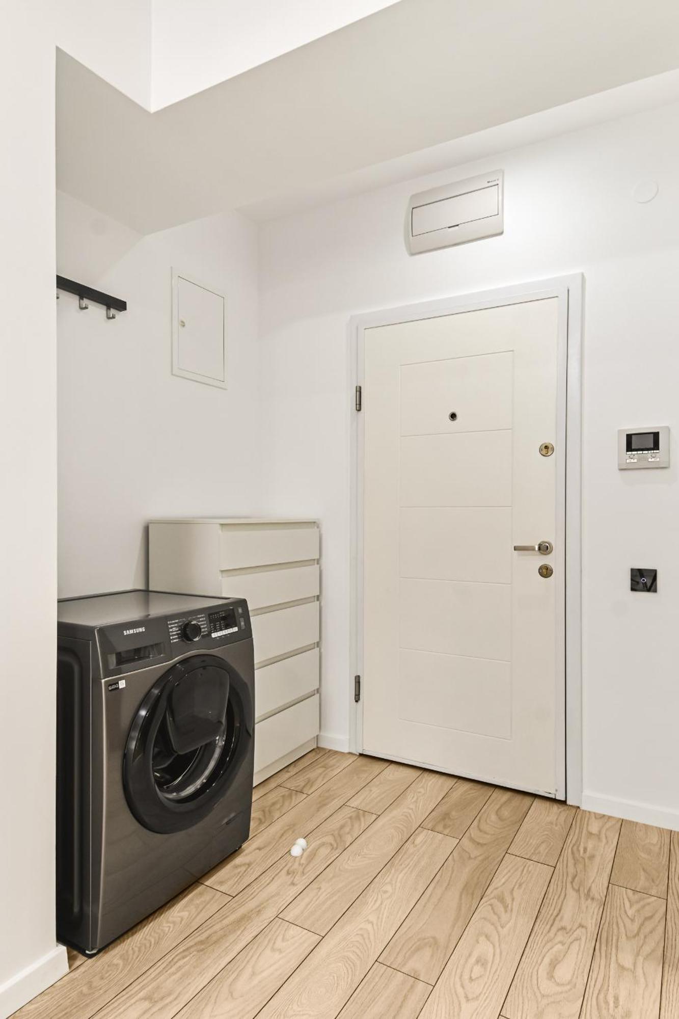 Central Deluxe By Rh Living Bucureşti Ngoại thất bức ảnh
