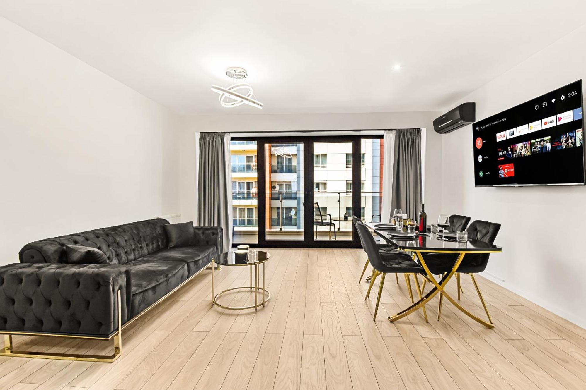 Central Deluxe By Rh Living Bucureşti Ngoại thất bức ảnh