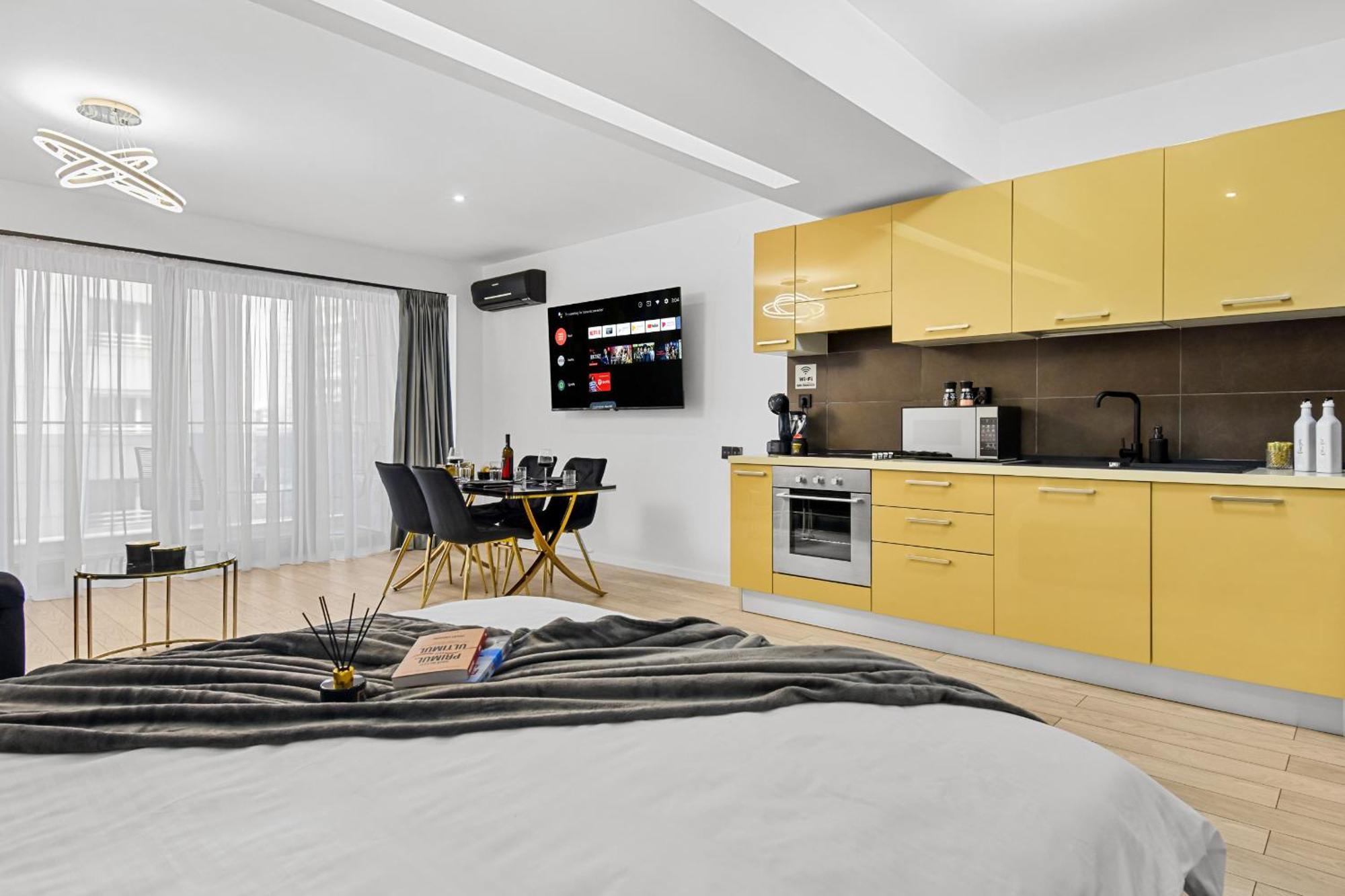 Central Deluxe By Rh Living Bucureşti Ngoại thất bức ảnh