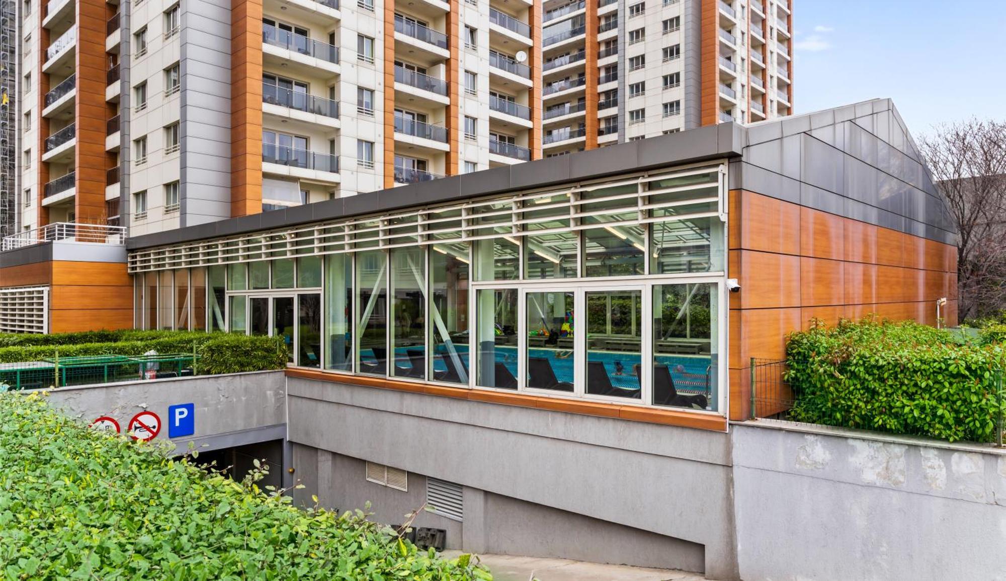 Central Deluxe By Rh Living Bucureşti Ngoại thất bức ảnh